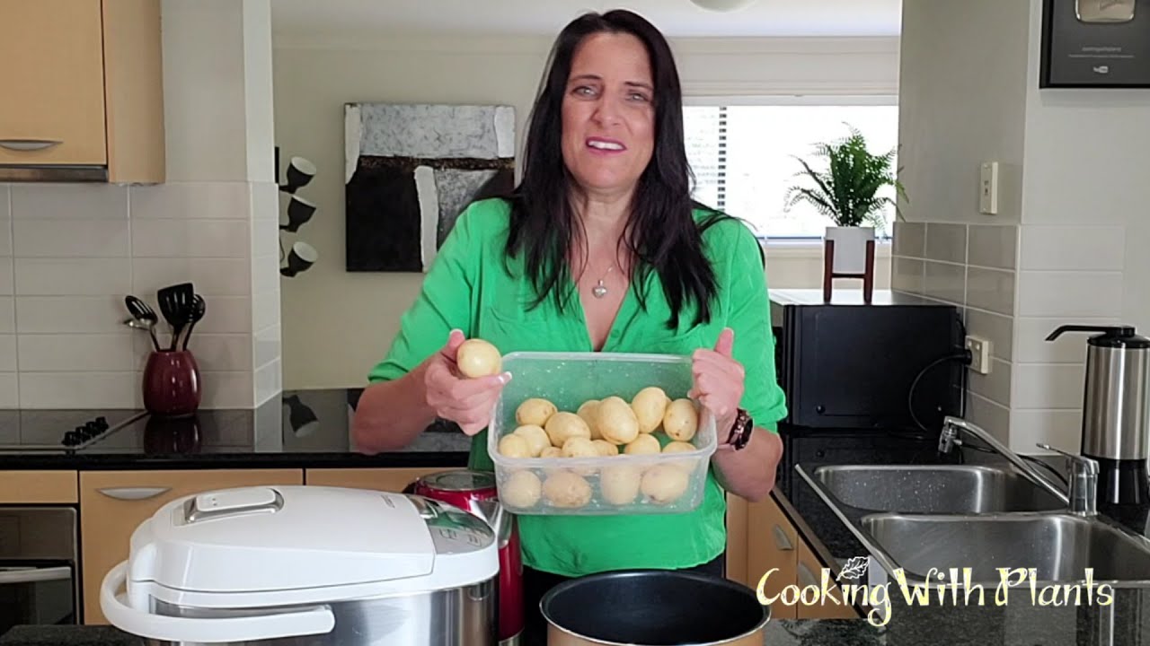 How To Cook Potatoes In The Rice Cooker - PERFECT Meal Prep Hack to Batch Cook!